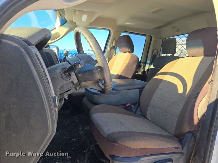 image for item ER5064 2015 Dodge Ram 1500 Quad Cab pickup truck