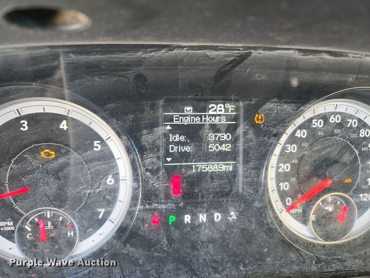 image for item ER5064 2015 Dodge Ram 1500 Quad Cab pickup truck