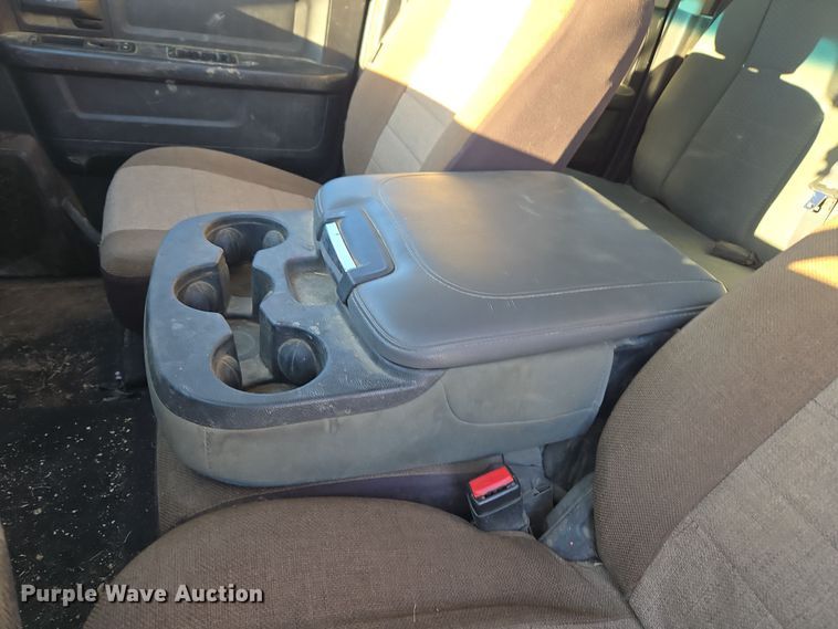 image for item ER5064 2015 Dodge Ram 1500 Quad Cab pickup truck