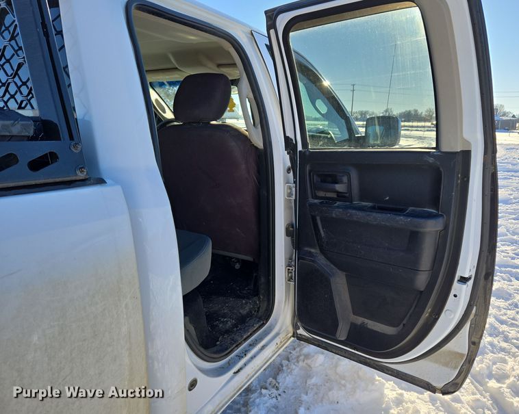 image for item ER5064 2015 Dodge Ram 1500 Quad Cab pickup truck