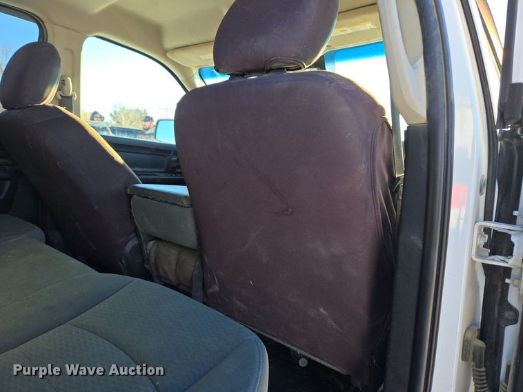 image for item ER5064 2015 Dodge Ram 1500 Quad Cab pickup truck