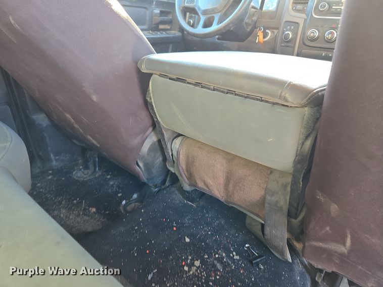 image for item ER5064 2015 Dodge Ram 1500 Quad Cab pickup truck