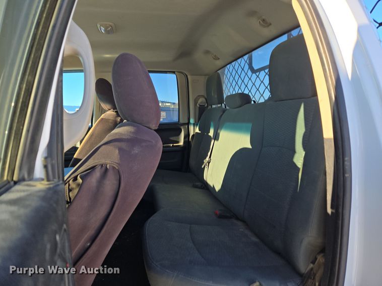 image for item ER5064 2015 Dodge Ram 1500 Quad Cab pickup truck