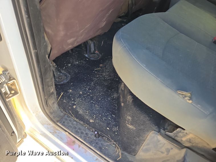 image for item ER5064 2015 Dodge Ram 1500 Quad Cab pickup truck