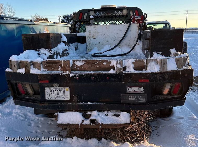 image for item ER5066 2013 Ford F450 Super Duty Crew Cab flatbed truck