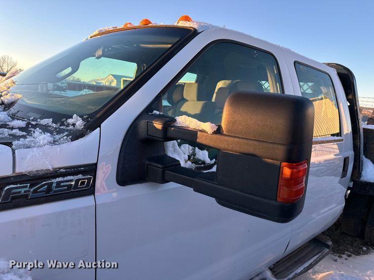 image for item ER5066 2013 Ford F450 Super Duty Crew Cab flatbed truck