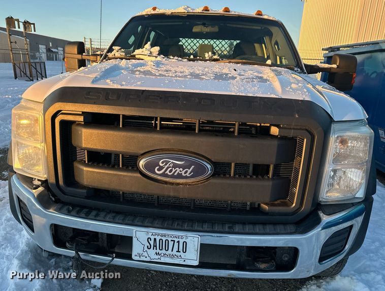 image for item ER5066 2013 Ford F450 Super Duty Crew Cab flatbed truck