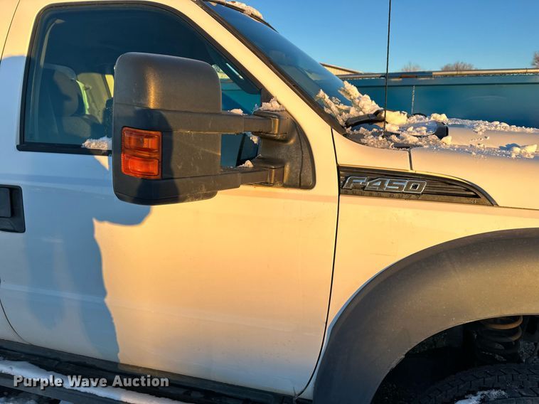 image for item ER5066 2013 Ford F450 Super Duty Crew Cab flatbed truck