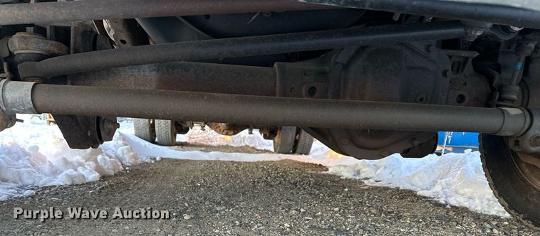 image for item ER5066 2013 Ford F450 Super Duty Crew Cab flatbed truck