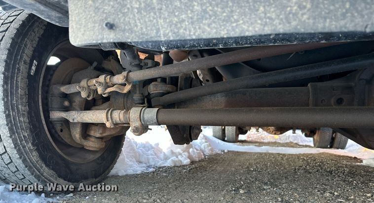 image for item ER5066 2013 Ford F450 Super Duty Crew Cab flatbed truck