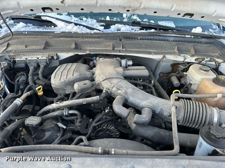 image for item ER5066 2013 Ford F450 Super Duty Crew Cab flatbed truck