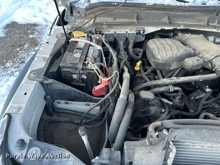 image for item ER5066 2013 Ford F450 Super Duty Crew Cab flatbed truck