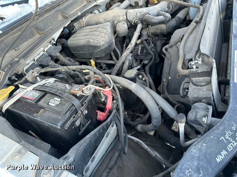 image for item ER5066 2013 Ford F450 Super Duty Crew Cab flatbed truck