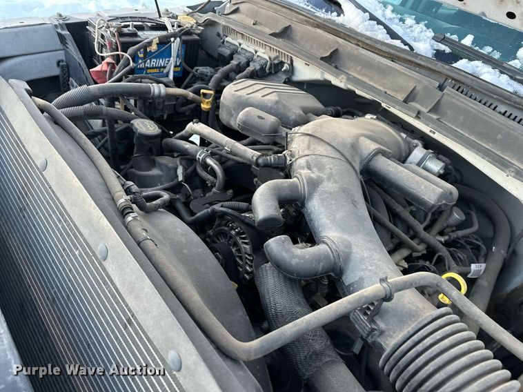 image for item ER5066 2013 Ford F450 Super Duty Crew Cab flatbed truck