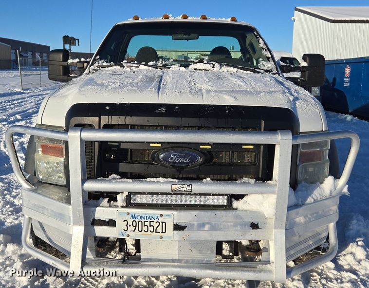 image for item ER5067 2008 Ford F550 Super Duty truck cab and chassis