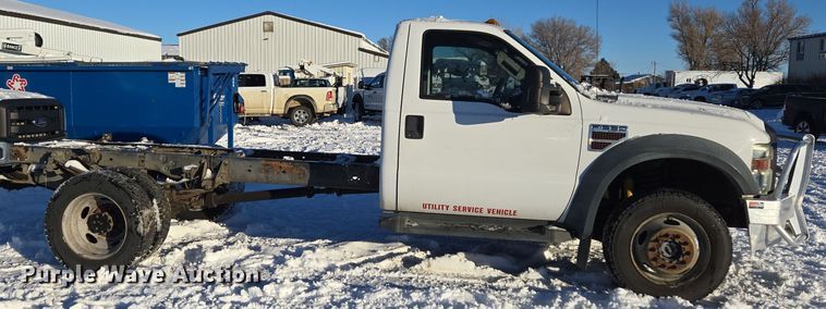 image for item ER5067 2008 Ford F550 Super Duty truck cab and chassis