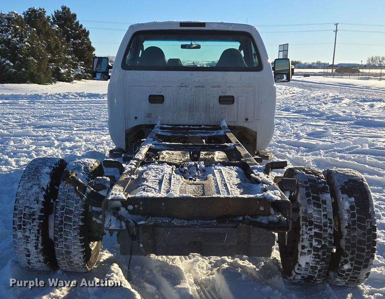 image for item ER5067 2008 Ford F550 Super Duty truck cab and chassis