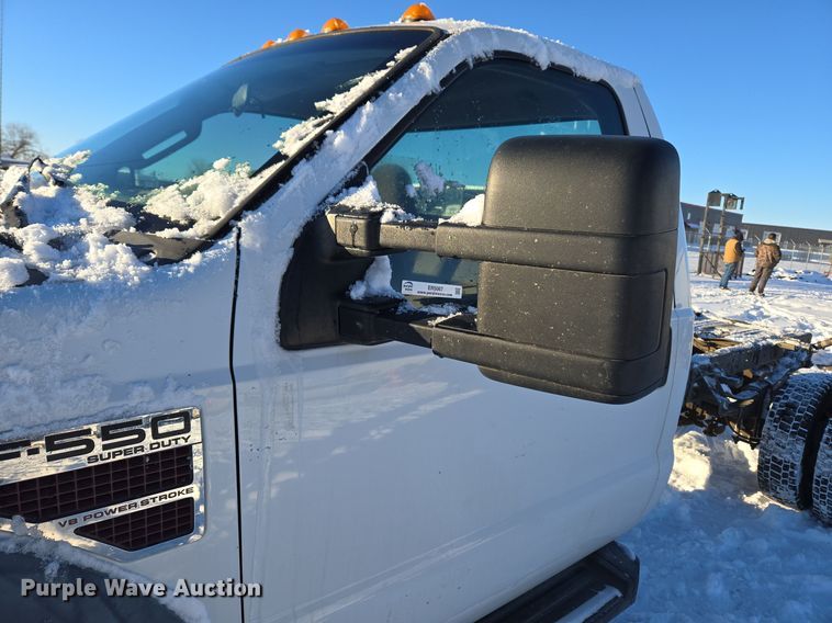 image for item ER5067 2008 Ford F550 Super Duty truck cab and chassis