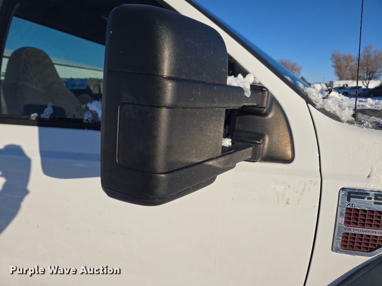 image for item ER5067 2008 Ford F550 Super Duty truck cab and chassis