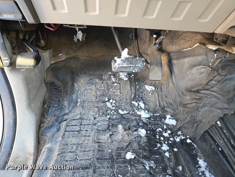 image for item ER5067 2008 Ford F550 Super Duty truck cab and chassis