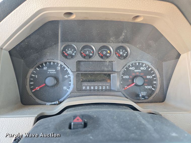 image for item ER5067 2008 Ford F550 Super Duty truck cab and chassis