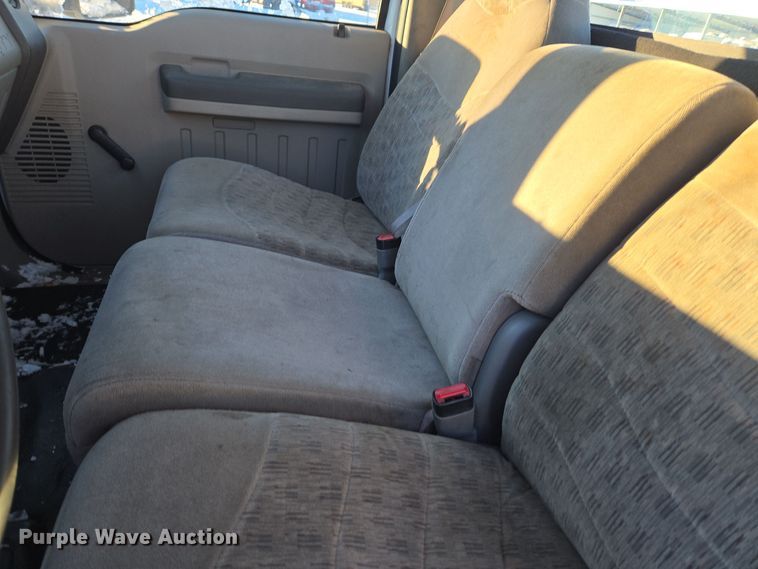 image for item ER5067 2008 Ford F550 Super Duty truck cab and chassis