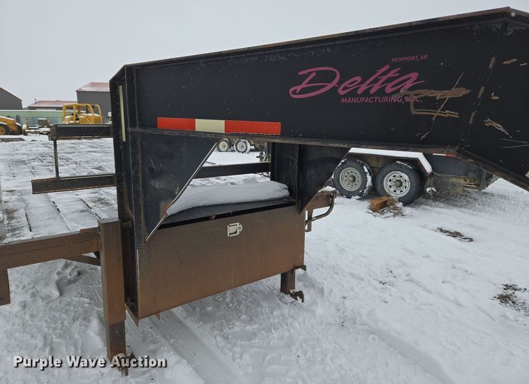 image for item ER5070 2004 Delta Manufacturing Inc. equipment trailer