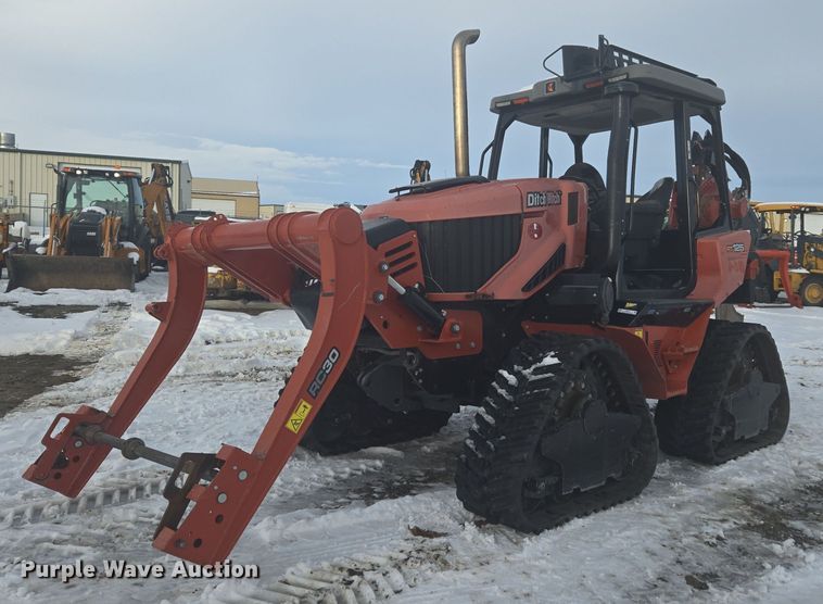 image for item ER5073 2018 Ditch Witch RT125 Quad vibratory cable plow