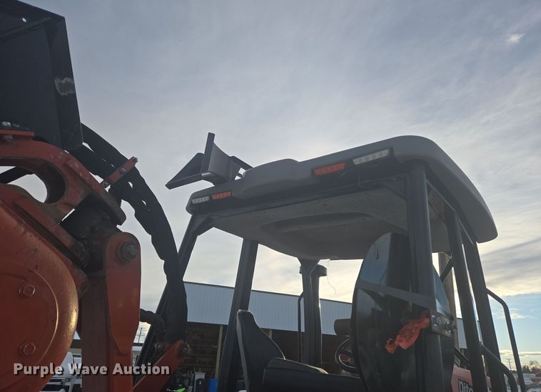 image for item ER5073 2018 Ditch Witch RT125 Quad vibratory cable plow