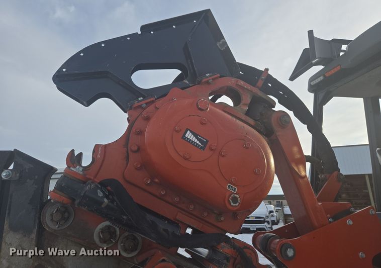 image for item ER5073 2018 Ditch Witch RT125 Quad vibratory cable plow