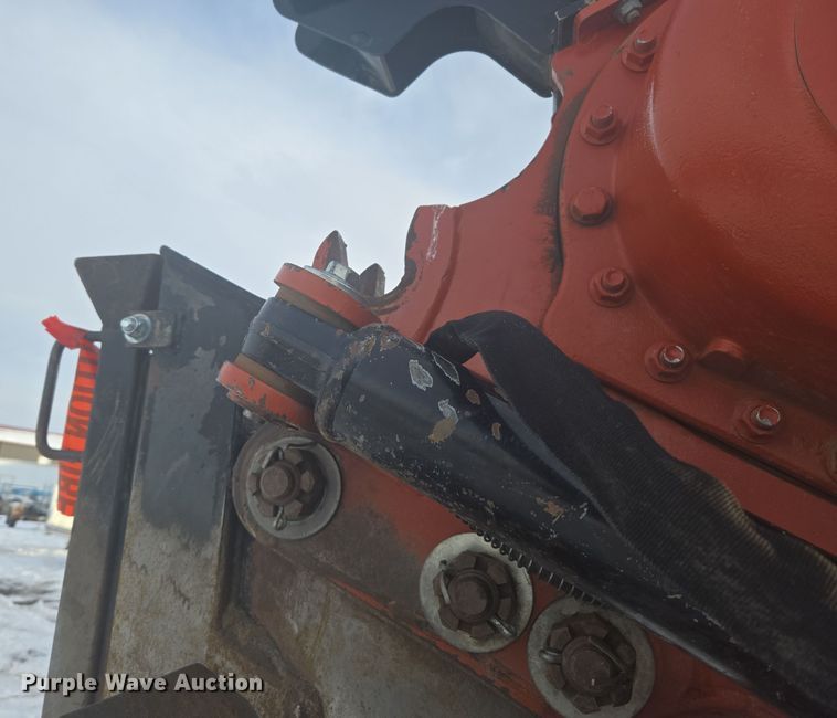 image for item ER5073 2018 Ditch Witch RT125 Quad vibratory cable plow