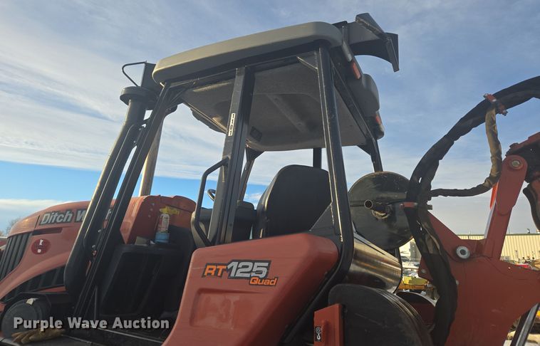 image for item ER5073 2018 Ditch Witch RT125 Quad vibratory cable plow