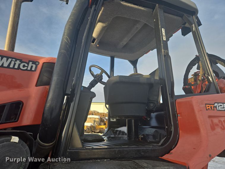 image for item ER5073 2018 Ditch Witch RT125 Quad vibratory cable plow