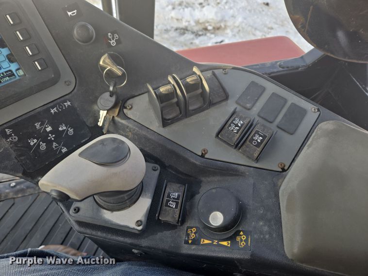 image for item ER5073 2018 Ditch Witch RT125 Quad vibratory cable plow