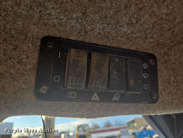 image for item ER5073 2018 Ditch Witch RT125 Quad vibratory cable plow