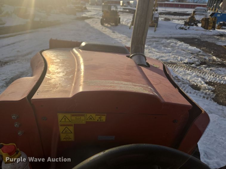 image for item ER5073 2018 Ditch Witch RT125 Quad vibratory cable plow