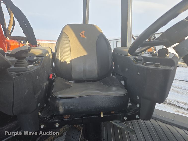 image for item ER5073 2018 Ditch Witch RT125 Quad vibratory cable plow