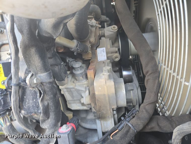 image for item ER5073 2018 Ditch Witch RT125 Quad vibratory cable plow