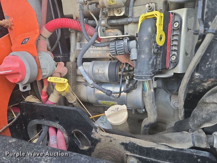 image for item ER5073 2018 Ditch Witch RT125 Quad vibratory cable plow