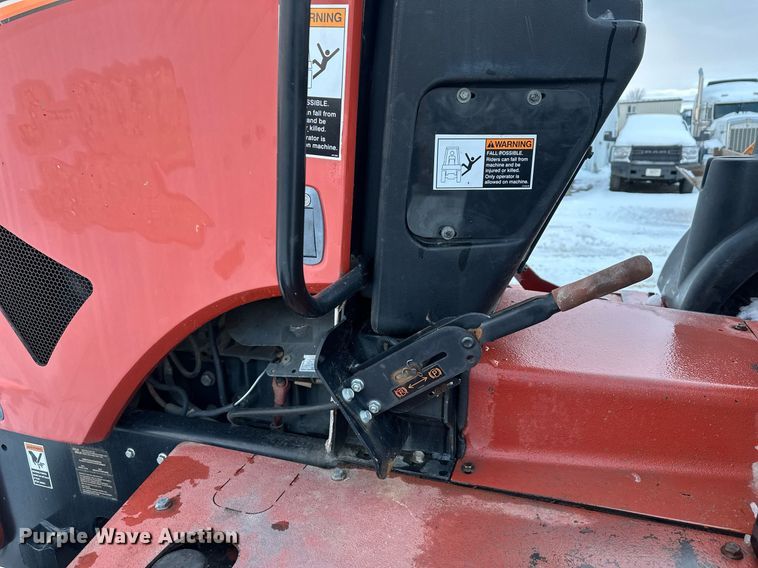 image for item ER5074 2013 Ditch Witch RT80 Quad vibratory cable plow