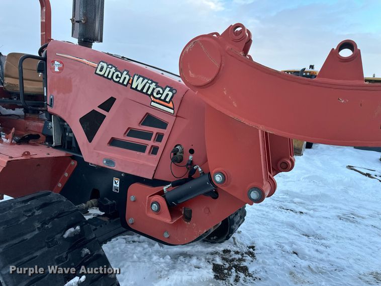 image for item ER5074 2013 Ditch Witch RT80 Quad vibratory cable plow