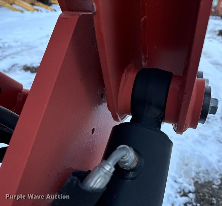 image for item ER5074 2013 Ditch Witch RT80 Quad vibratory cable plow