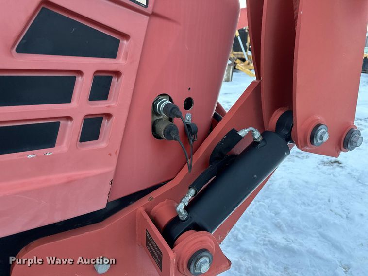 image for item ER5074 2013 Ditch Witch RT80 Quad vibratory cable plow