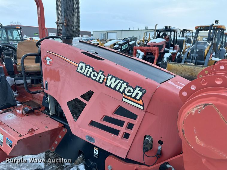 image for item ER5074 2013 Ditch Witch RT80 Quad vibratory cable plow