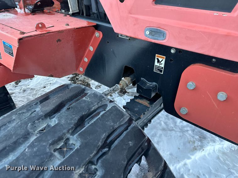 image for item ER5074 2013 Ditch Witch RT80 Quad vibratory cable plow