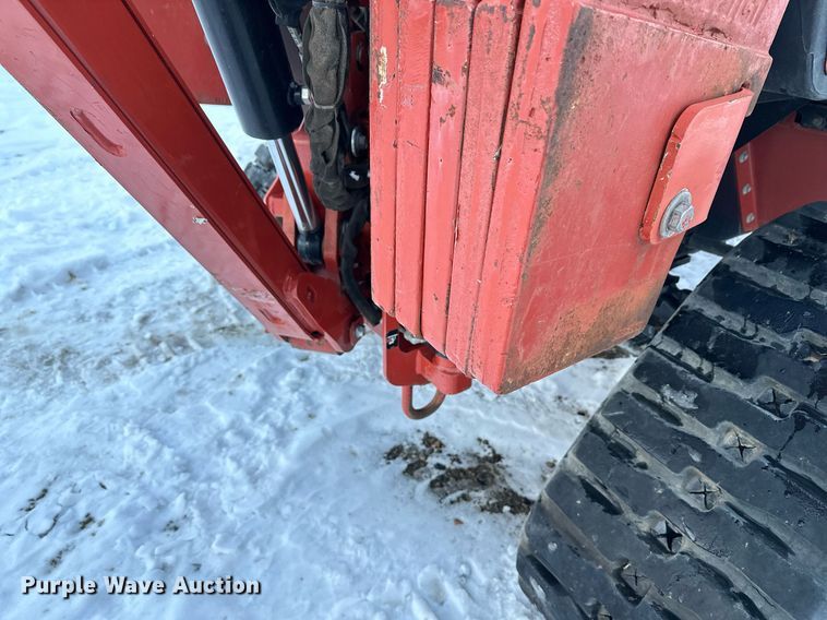 image for item ER5074 2013 Ditch Witch RT80 Quad vibratory cable plow