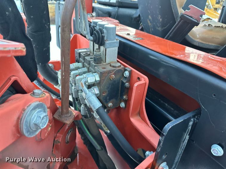 image for item ER5074 2013 Ditch Witch RT80 Quad vibratory cable plow