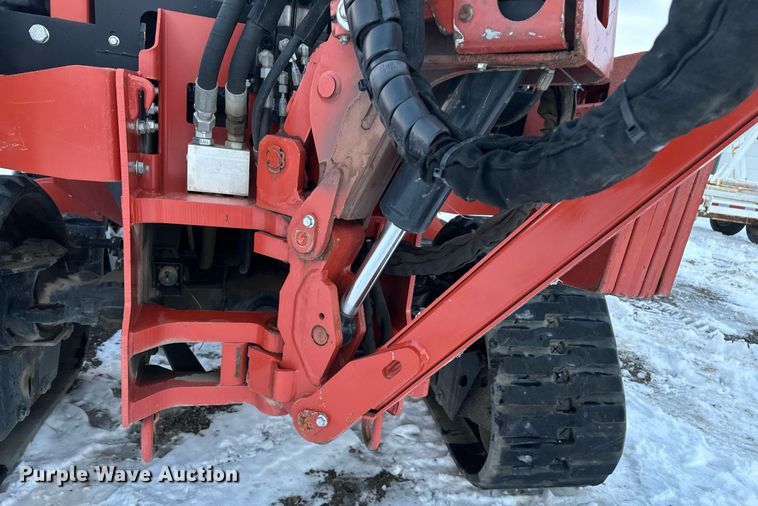 image for item ER5074 2013 Ditch Witch RT80 Quad vibratory cable plow