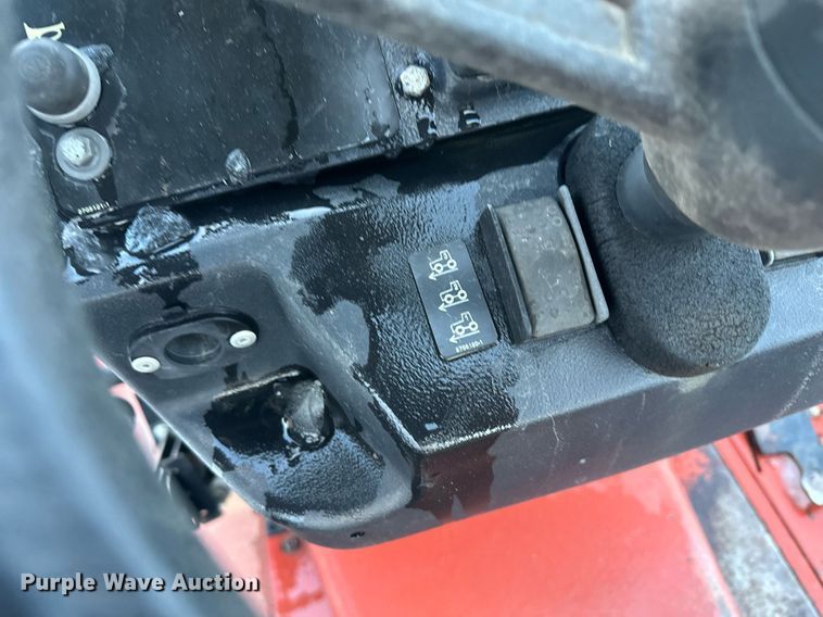 image for item ER5074 2013 Ditch Witch RT80 Quad vibratory cable plow