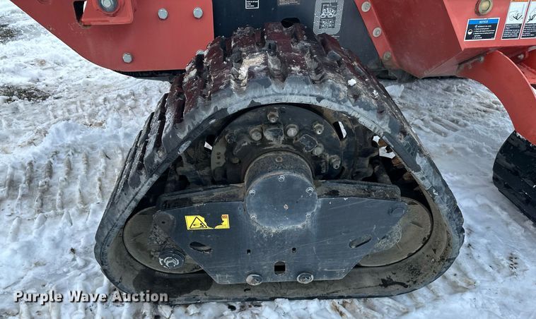 image for item ER5074 2013 Ditch Witch RT80 Quad vibratory cable plow